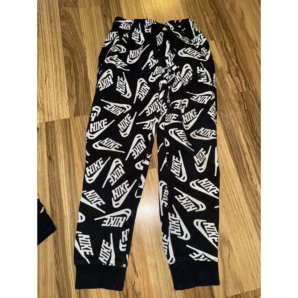 Nike Boys‎ Outfit Size XS 6/7 Hoodie Pants Cotton Black White EUC